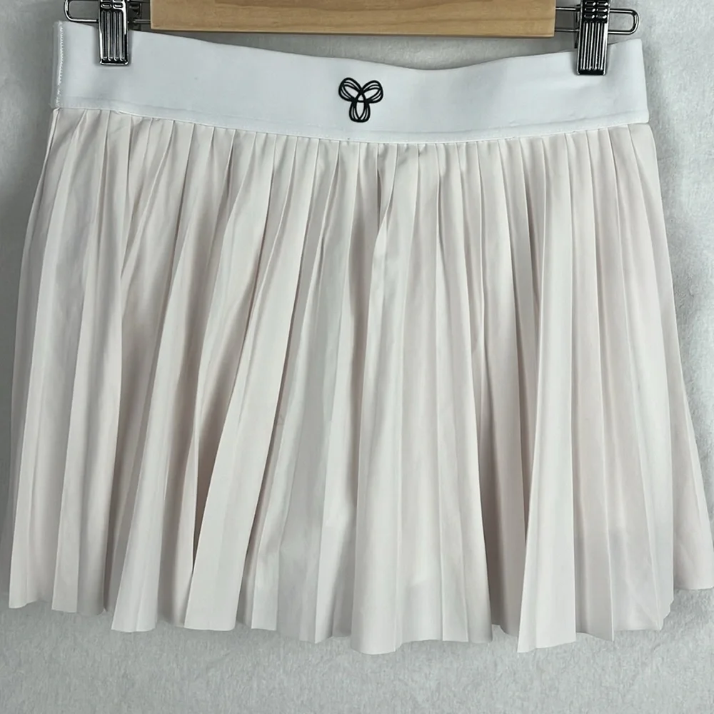 TNA medium pleated tennis skirt